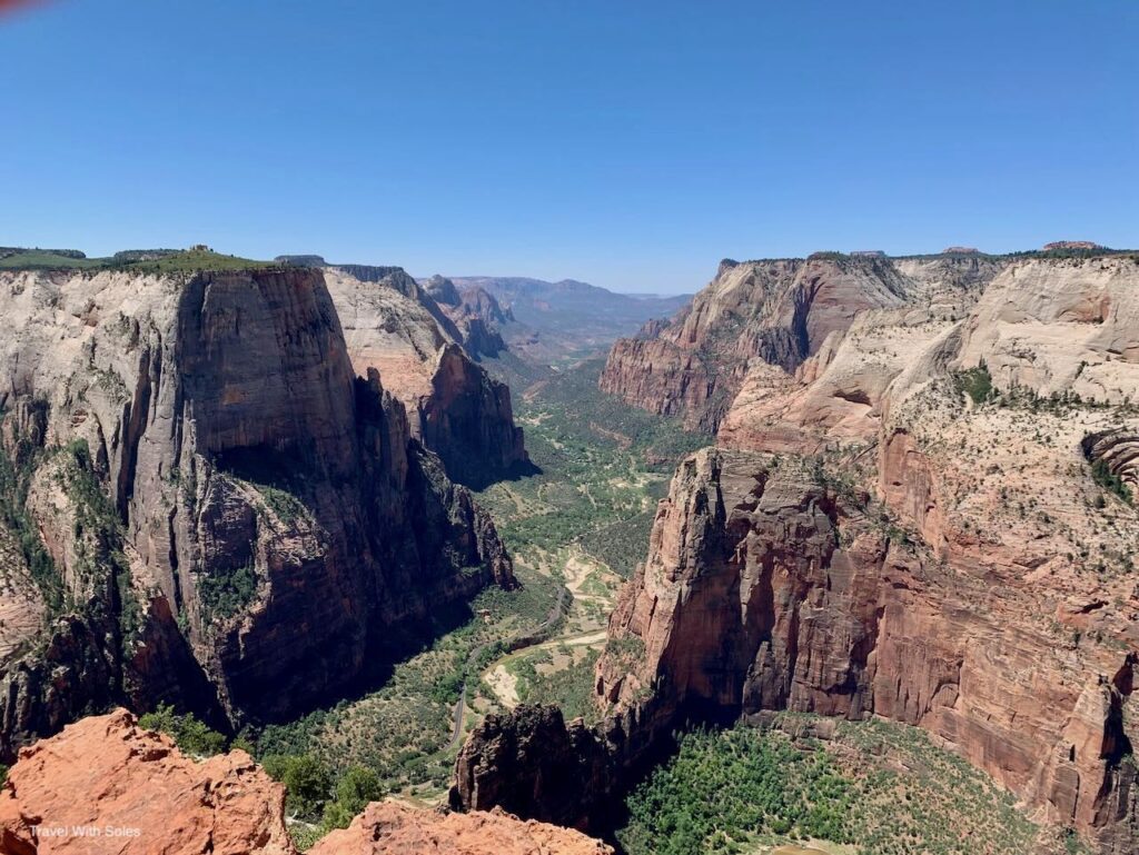 Beautiful view of entire Canyon at the final destination when on the Observation Point Hike